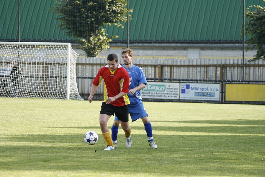 10.06 - TJ. Červený Kostelec B - TJ Dolany - VEBA okresní přebor autor Zdeněk Majer