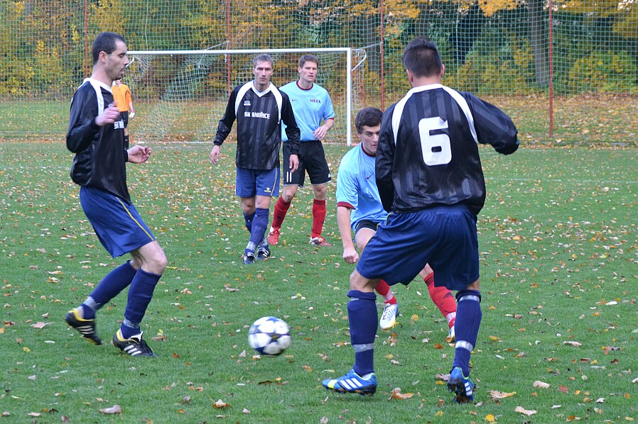 10.13 - Černíkovice - Smiřice - EUTAX 1.B třída dospělých - sk.D autor Petr Reichl