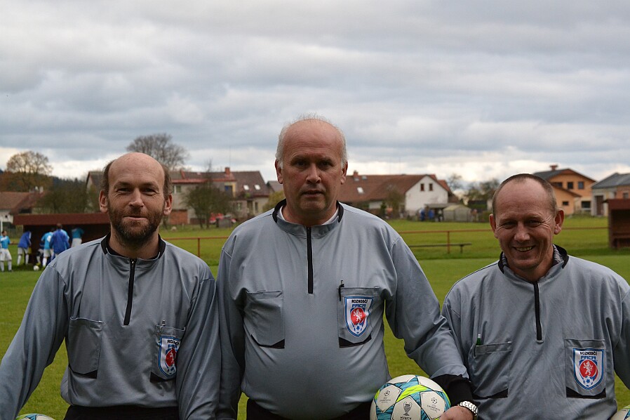 11.10 - Kostelecká Lhota - Petrovice - Okresní přebor II.třídy autor Petr Reichl