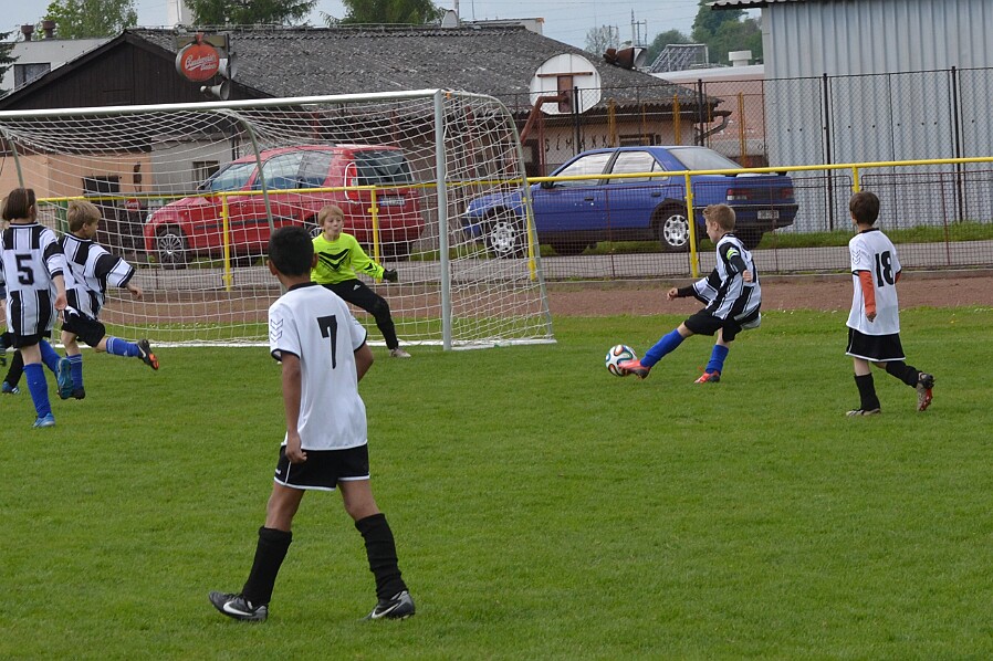 ZŠ Rychnov Javornická (bílá) - ZŠ Č.Meziříčí (bíločerná)