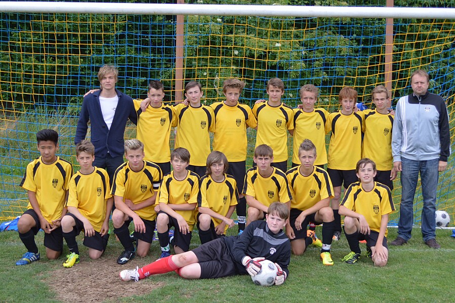 06.21 - Finále DATALIFE poháru starších žáků Rtyně v K 1. MFK Trutnov/Volanov; 2 FK Chlumec n. C./RMSK Cidlina; 3. FC Olympia Hradec Králové; 4. TJ Sokol Třebeš autor Dušan...