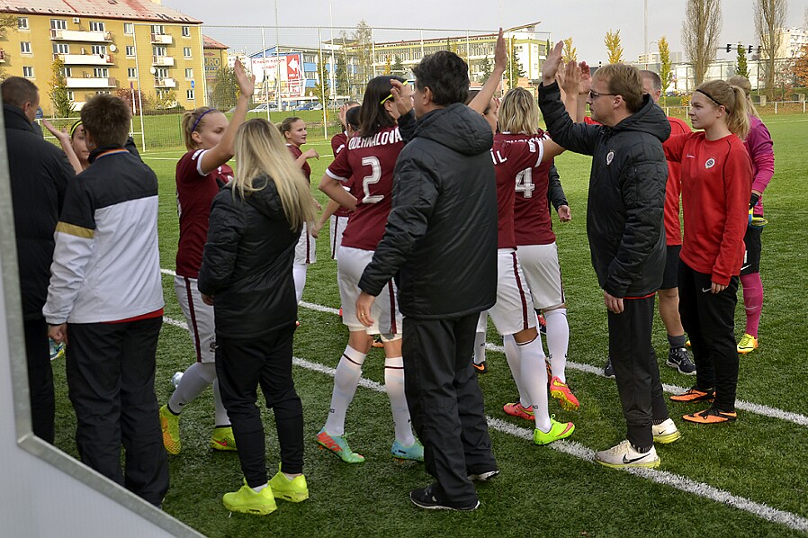 11.08 - ženy H.Králové - Sparta Praha autor M.Tobiška