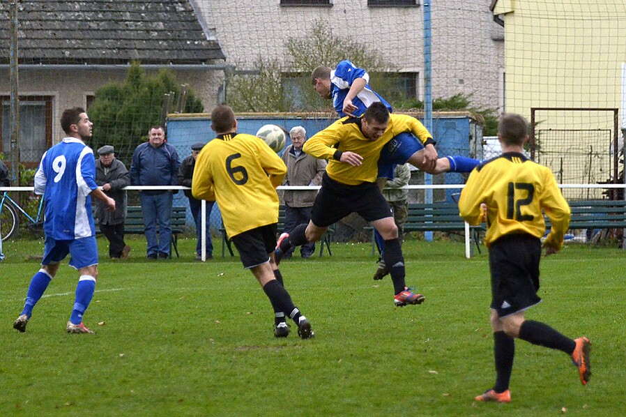 11.15 - Divize - Týniště - Trutnov autor Martin Tobiška