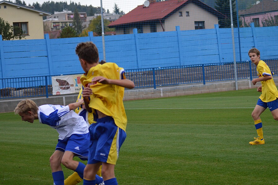 10.01 - Česká liga U15 - Náchod - Trutnov autor p. Brát