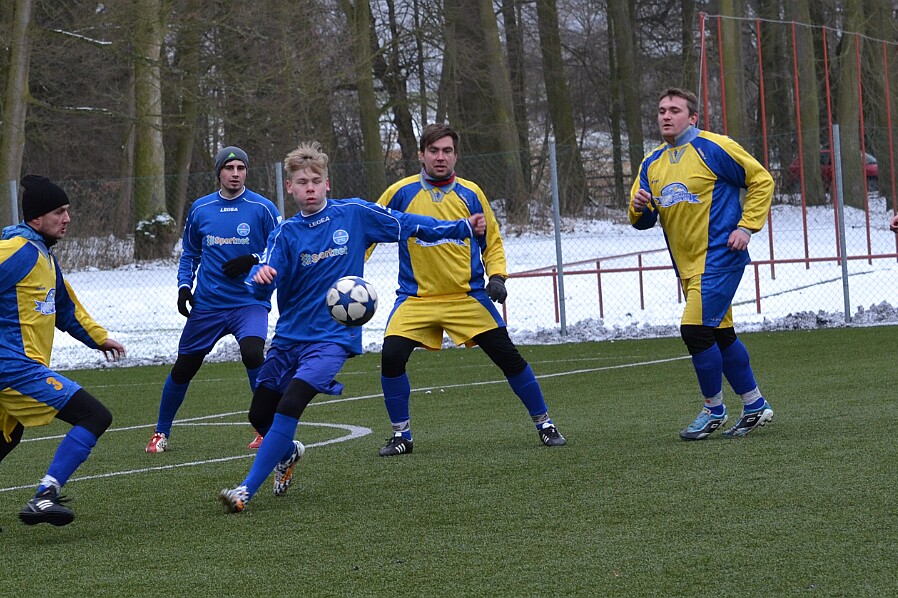 01.31 - Kostelec n.O. - Albrechtice hráno v Černikovicích: 3:2 (1:1) - Cvejn Jiří, Kaplan Kamil, Švandrlík Jan - Pinkas Radim, Hořínek David autor P.Reichl