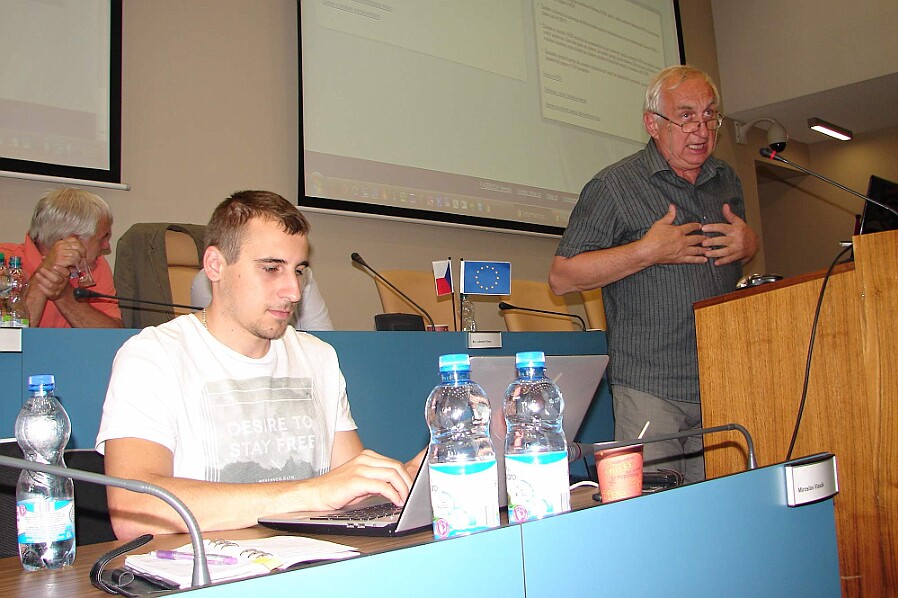 06.26 - Aktiv Královéhradeckého KFS Hradec Králové Fotogalerie pana Douděry