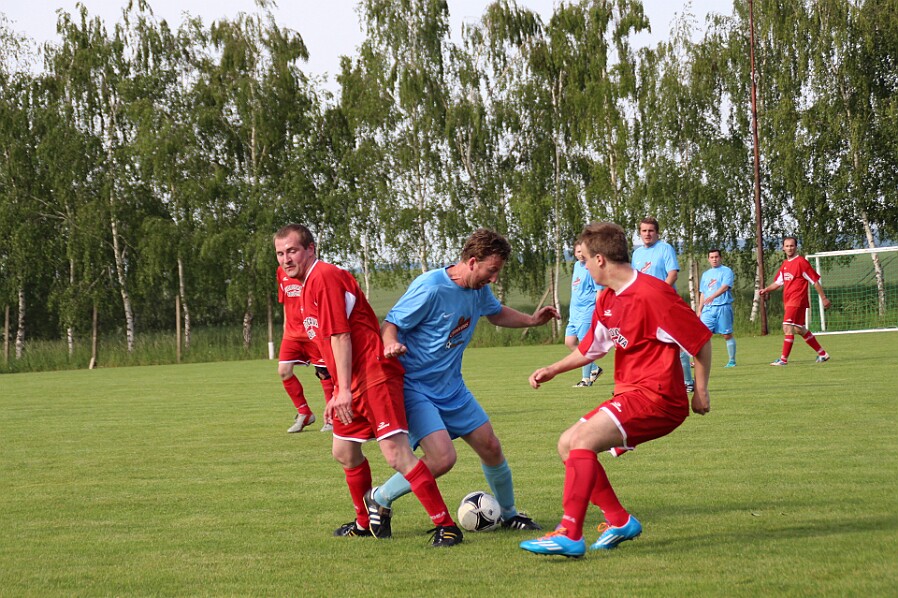 05.31 - OP NA - V.Jesenice (červená) - Velichovky Okresní přebor mužů Velká Jesenice - Velichovky 1 : 2 pol. 0 : 1. Autor Z.Majer