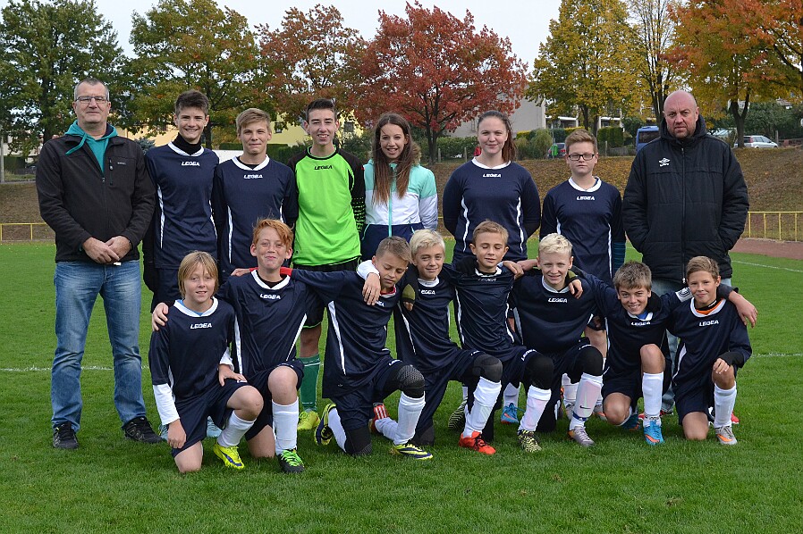 10.11. - KS st. žáků U15 - Rychnov (bílá) - D.Králové © P.Reichl