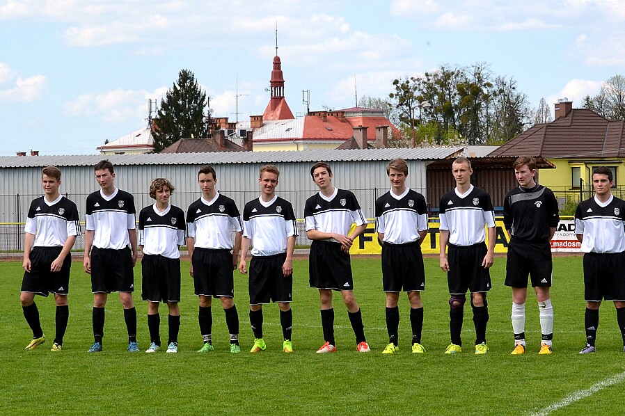 05.07 - KP ml.dorostu - Rychnov (červená) - Třebeš © P.Reichl