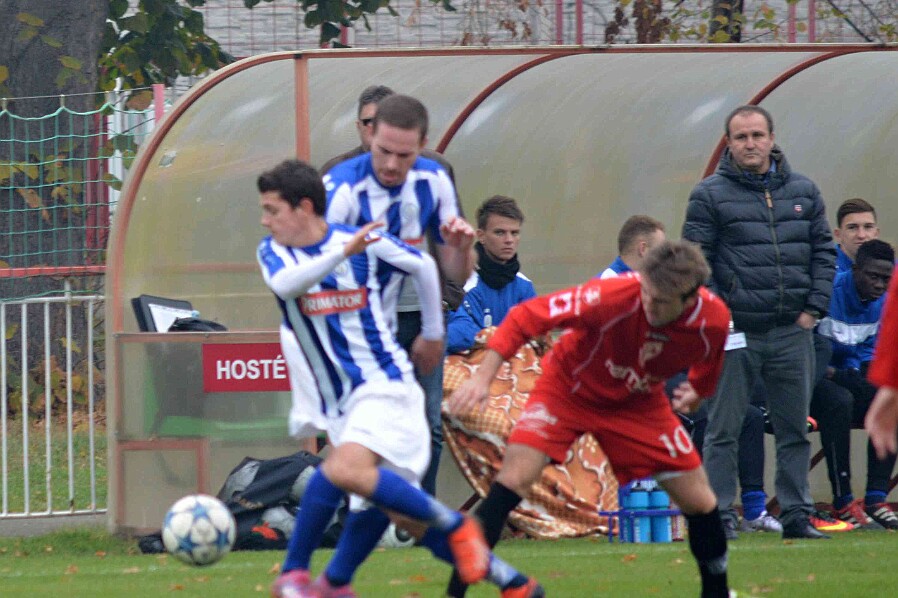 11.06 - Divize C - Pardubice B - Náchod Divize C; 13. kolo; neděle 6. 11. 2016 od 10:15 hodin, stadion Pardubice, Pod Vinicí; FK Pardubice B vs FK Náchod 6 : 1...