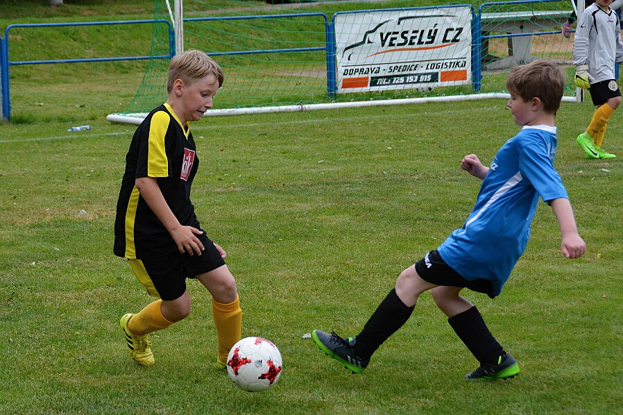 05.25 - BELSPORT OP HK starší přípravka finále B - Dobřenice - Kratonohy (černožlutá) © M.Lehký