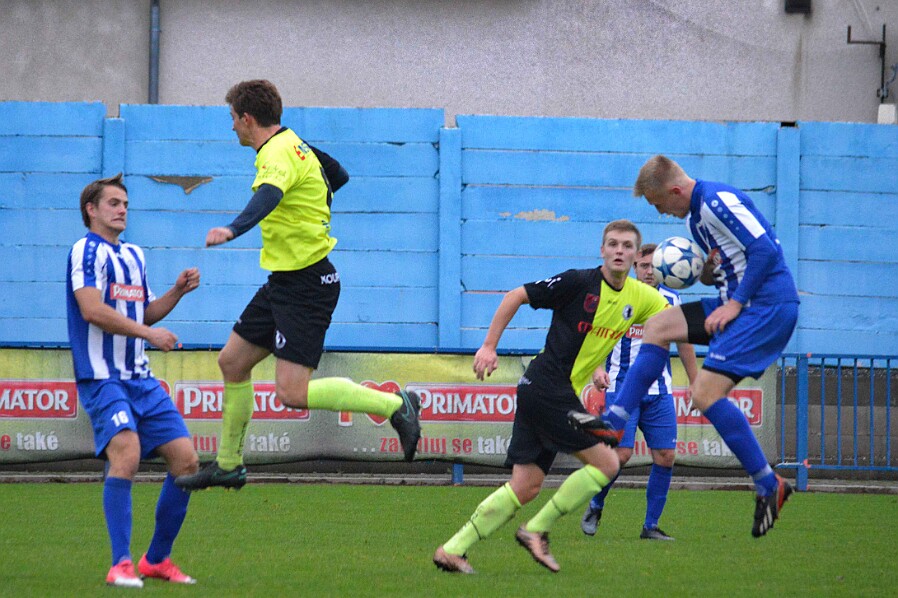 10.28 - KP muži - Náchod - Rychnov VOTROK Krajský přebor mužů; sezóna 2017/2018; 12. kolo; FK Náchod vs FC Spartak Rychnov nad Kněžnou 6 : 2; sobota 28....