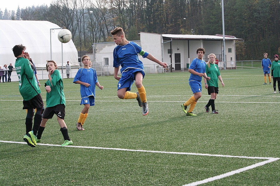 11.04 - KS SŽ U15 - Dobruška+Opočno - Hostinné Zrzavý Vladimír, trenér (domácí): Jednoznačné vítězství domácího mužstva. © M.Kohoutek