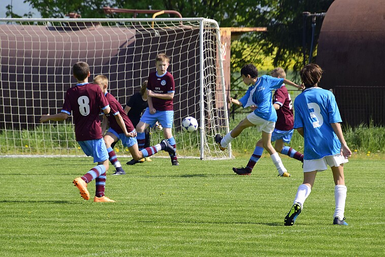 20180501 02-NA-TU 004 null