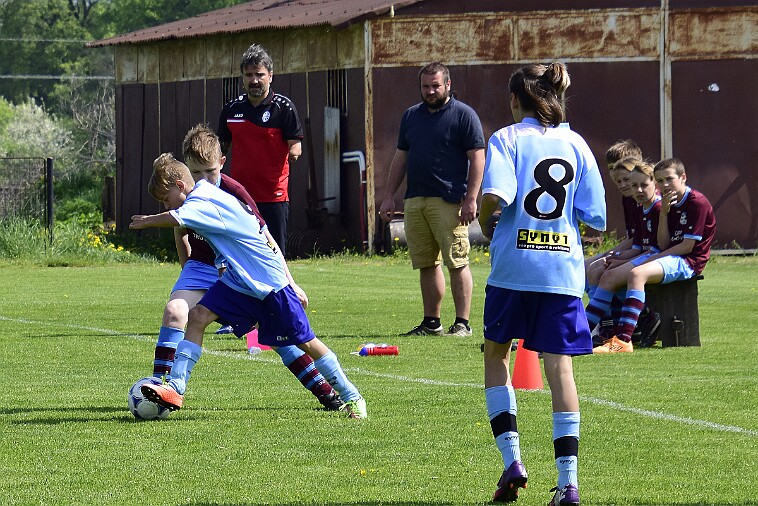 20180501 04-RK-TU 004 null