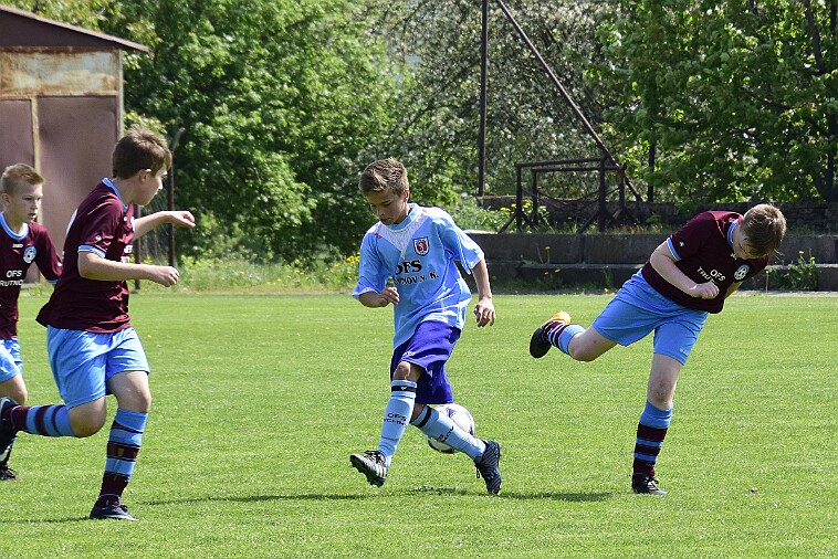 20180501 04-RK-TU 019 null