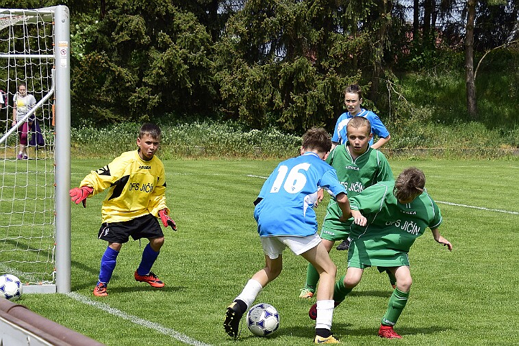 20180501 05-JI-NA 016 null