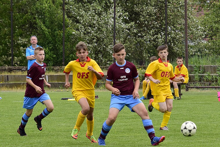 20180501 06-TU-HK 003 null