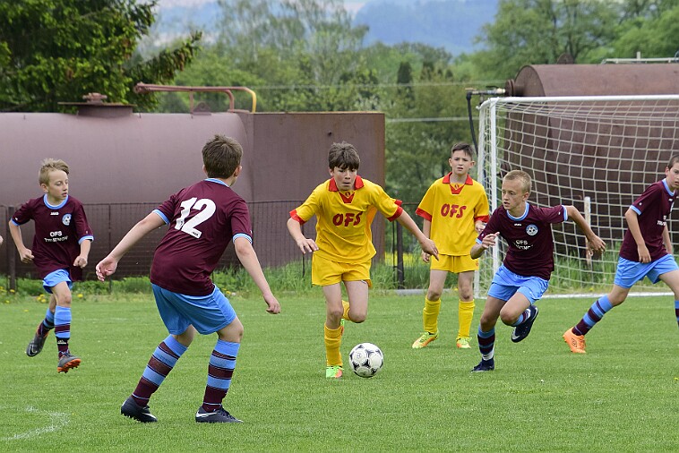 20180501 06-TU-HK 007 null