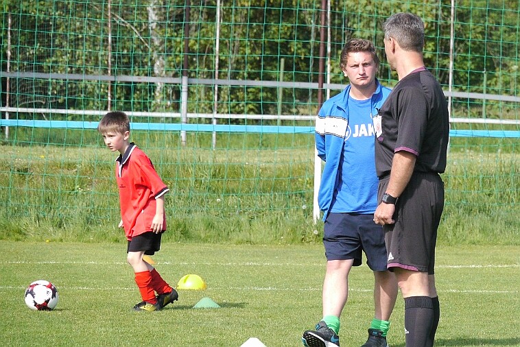 01 NA-TU 20180508 0004 null