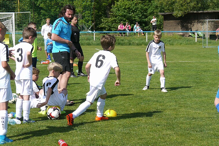 02 HK-JC 20180508 0009 null