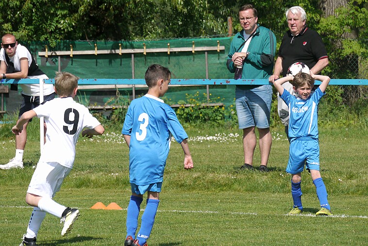 02 HK-JC 20180508 0015 null