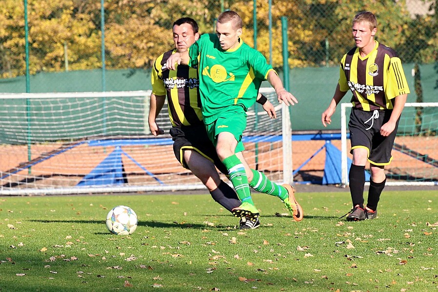 10.14 - III. třída OFS JI - Miletín B - Žeretice © Iva Reichlová