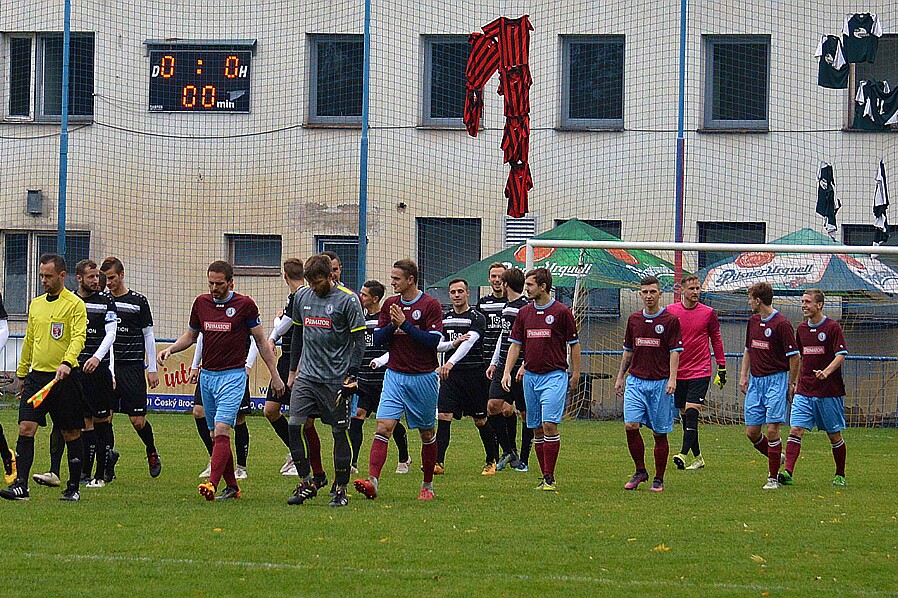 10.27 - Divize C - Český Brod - Náchod © Michal Malý FORTUNA Divize C; ročník 2018/2019; 12. kolo; SK Český Brod vs FK Náchod 5 : 1; krutá porážka, góly jsme...