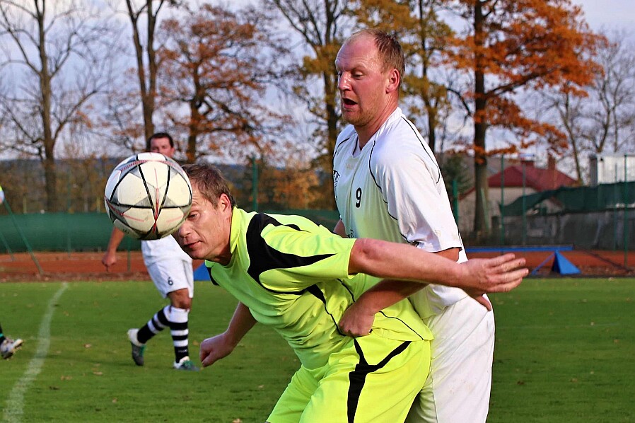 11.03 - 1. B třída sk. A - Miletín A - Bílá Třemešná © Iva Reichlová Kraus Antonín vedoucí mužstva (domácí): Utkání mělo slavnostní předehru. Domácí gratulovali panu...