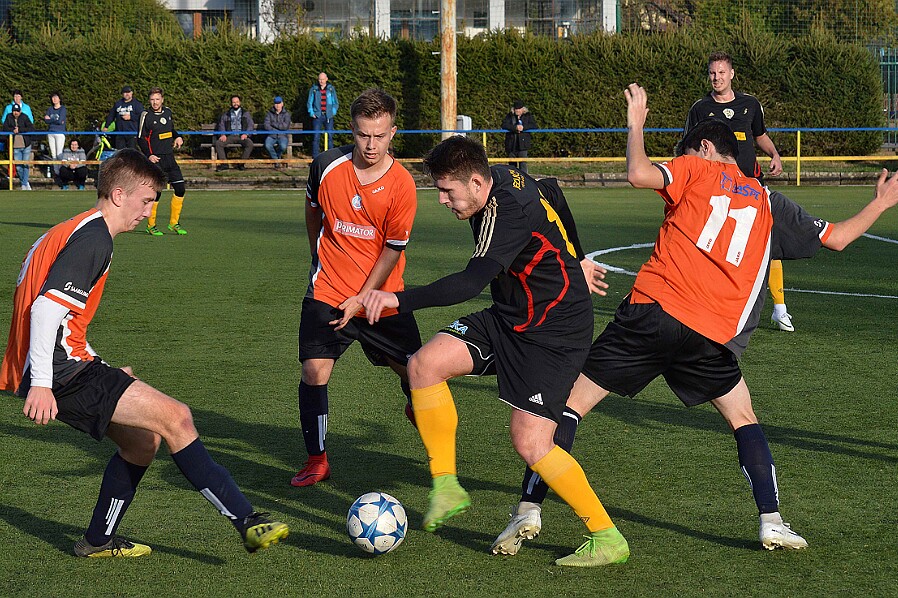 11.04 - 1. A třída - Náchod B - Kratonohy B © Michal Malý AM GNOL 1. A třída, ročník 2018/20199, 13. kolo FK Náchod B vs FC Olympia Kratonohy B 4 : 0, přesvědčivé...