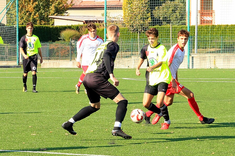 10.13 - KP U19 - Rychnov - Slavia HK © Petr Reichl