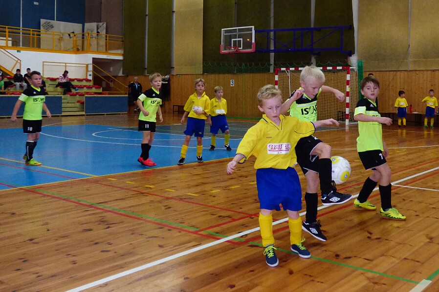 11.04 - ZHL OFS RK - 1 kolo mladších přípravek - Rychnov © Petr Reichl