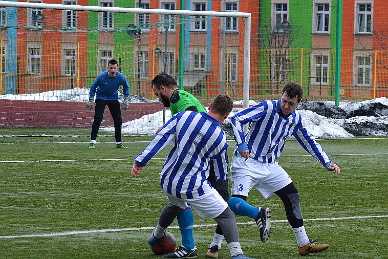 KS Piast ZPAS Nowa Ruda vs FKN 2 : 2 null