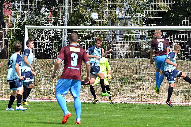 FK Holice vs FK Náchod null