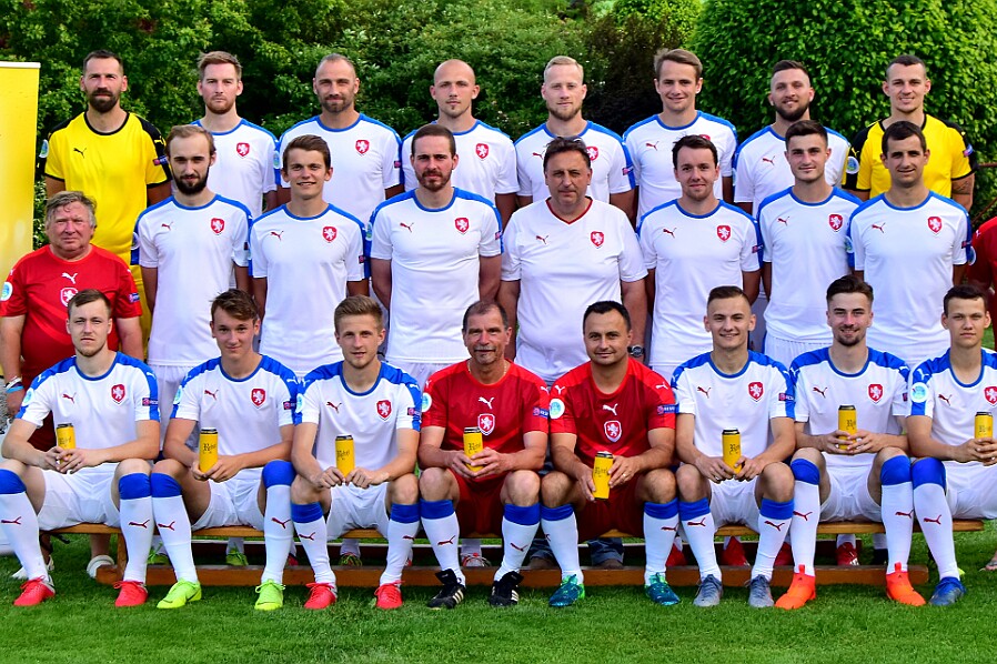 06.14 - Soustředění před mistrovství Evropy amatérů - turnaj Regions’s Cup - Horní Maršov © Petr Reichl * Velmi zajímavá skupina pro Královéhradecký KFS v rámci finálového turnaje Region's Cupu v Bavorsku:...