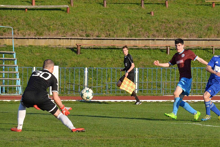 TJ Dvůr Králové nL vs FKN 4 -1 null