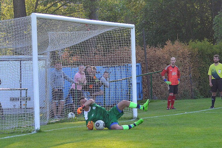 FK Náchod B-Provodov vs TJ Velké Poříčí 1 : 1; PKI 4 : 3 null