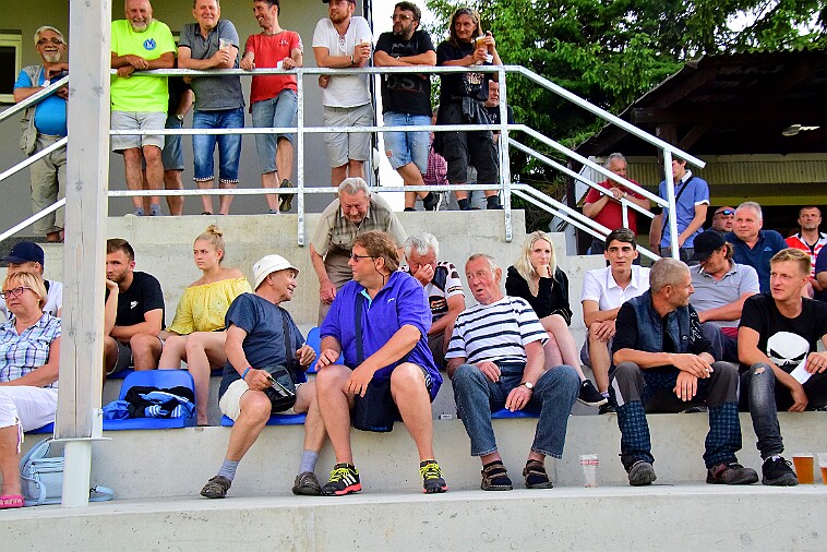 Přestávka 006 null