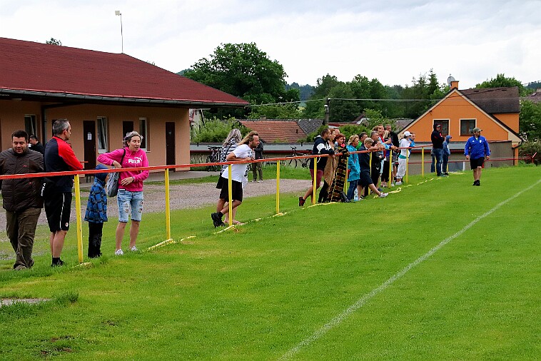 015 02 - Ohnišov - Kostelec+Častolovice 009 null