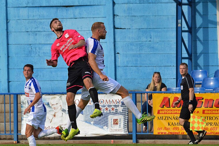 FK Náchod vs FC Horky nad Jizerou 3 : 0 null