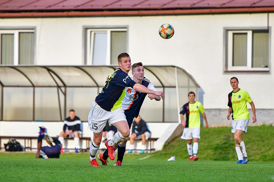 10.27 - VOTROK KP - Police - Rychnov © Miroslav Holub * Klimeš Karel - předseda oddílu (domácí): V dnešním utkání Spartaků hráli především prim oba fandící...