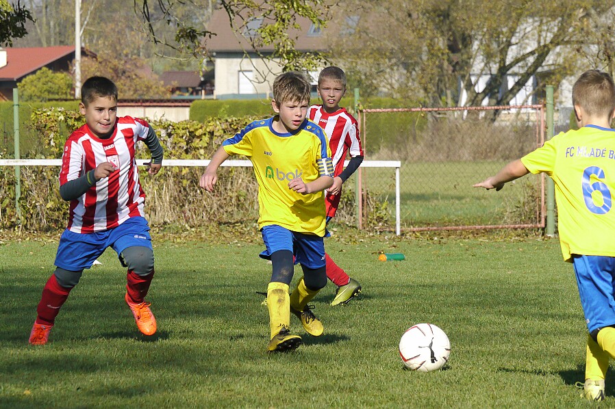 10.27 - KP SP U11 sk.A - Jaroměř - D.Králové - Žacléř+M.Buky Hřiště Jaroměř © Václav Mlejnek