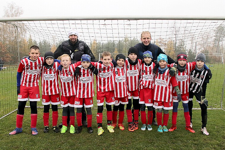 Černíkovice - 4 null