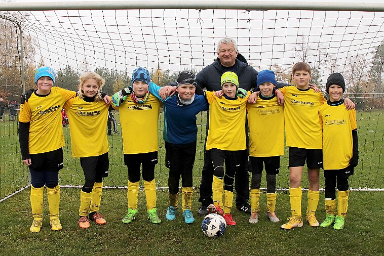 Dobruška oranžová - 2 null