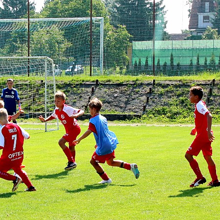 19-Slavia H.Králové - Pardubice červená