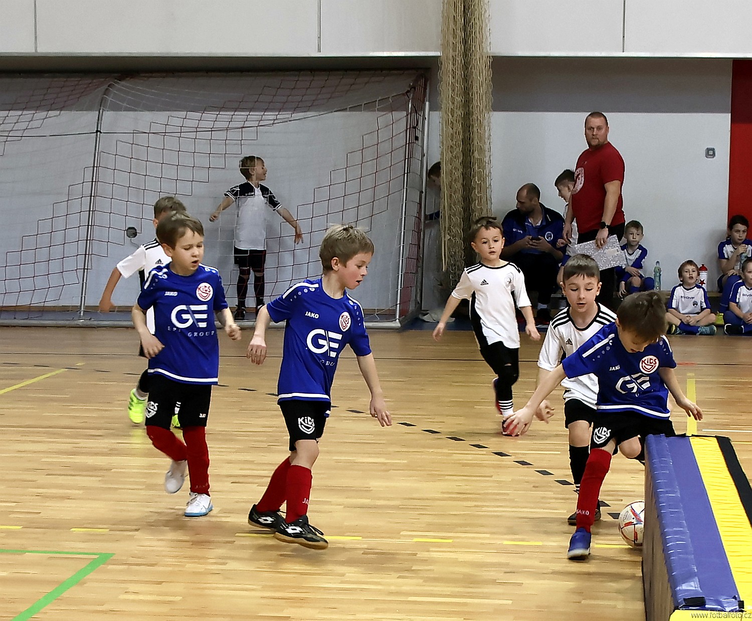 240218 - H.Králové hala Slávie - mini turnaj U7 - ©PR - 042