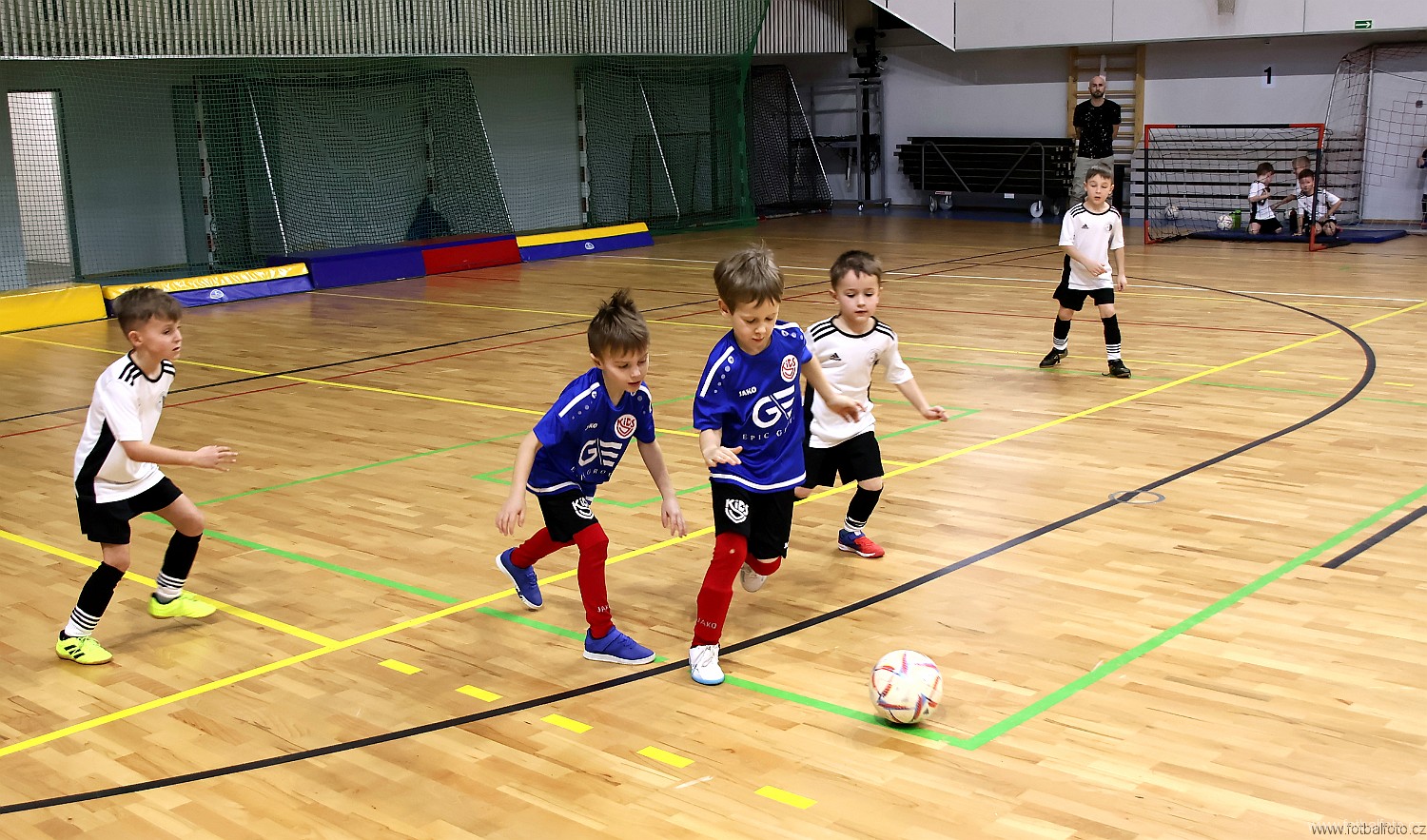 240218 - H.Králové hala Slávie - mini turnaj U7 - ©PR - 045