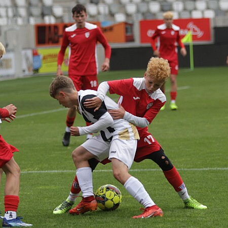 250518 - H.Králové FC - Pardubice FK - 1. ČLŽ U14 1-8 - ©ZH