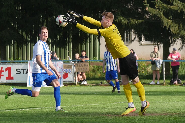 img015 kP FK Jaromer - SK Libcany 20250420 foto Vaclav Mlejnek