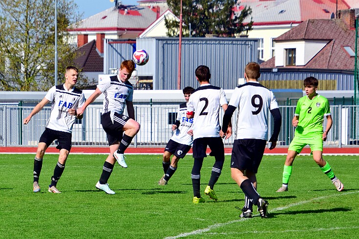 250426 - Rychnov - Třebeš - ČD a VD KHK KP MD U17 sk. B - ©PR - 041 IPR